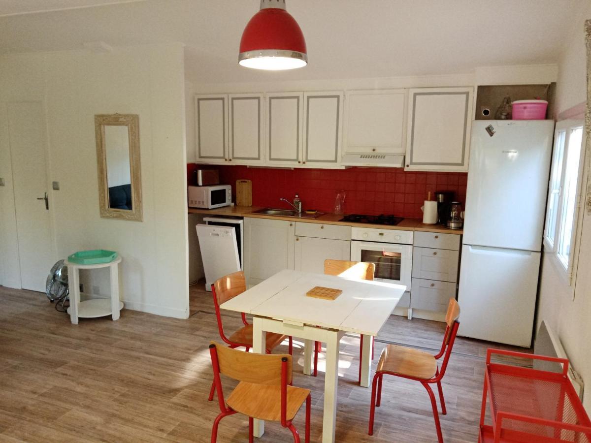 Chalet Agreable, A Proximite Du Centre Historique, Golf Academy Villeneuve-lès-Avignon Dış mekan fotoğraf